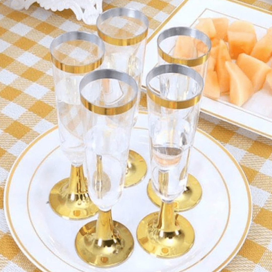 4.5oz Champagne Flutes With Gold Rim Plastic Disposable