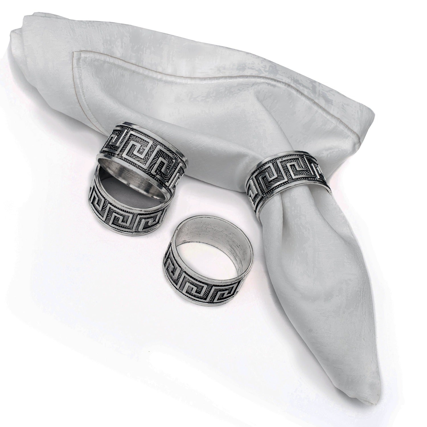SALE Celtic Silver Plated Embossed Napkin Rings 4 piece Set