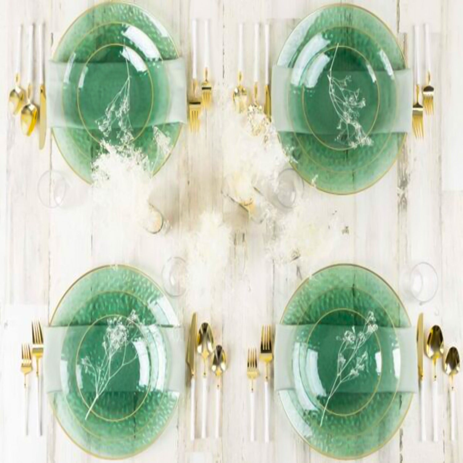 Organic Hammered 10" Green with Gold Rim Plastic Disposable Dinner Plate