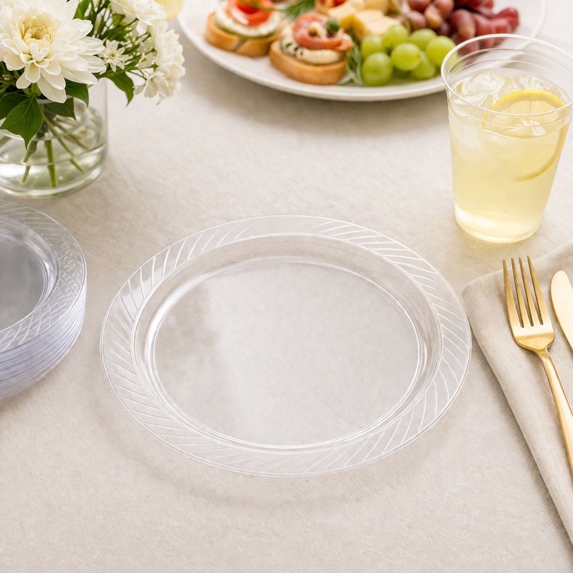 *JUMBO PACK* 7" Plates frosty Clear Lightweight Plastic Disposable