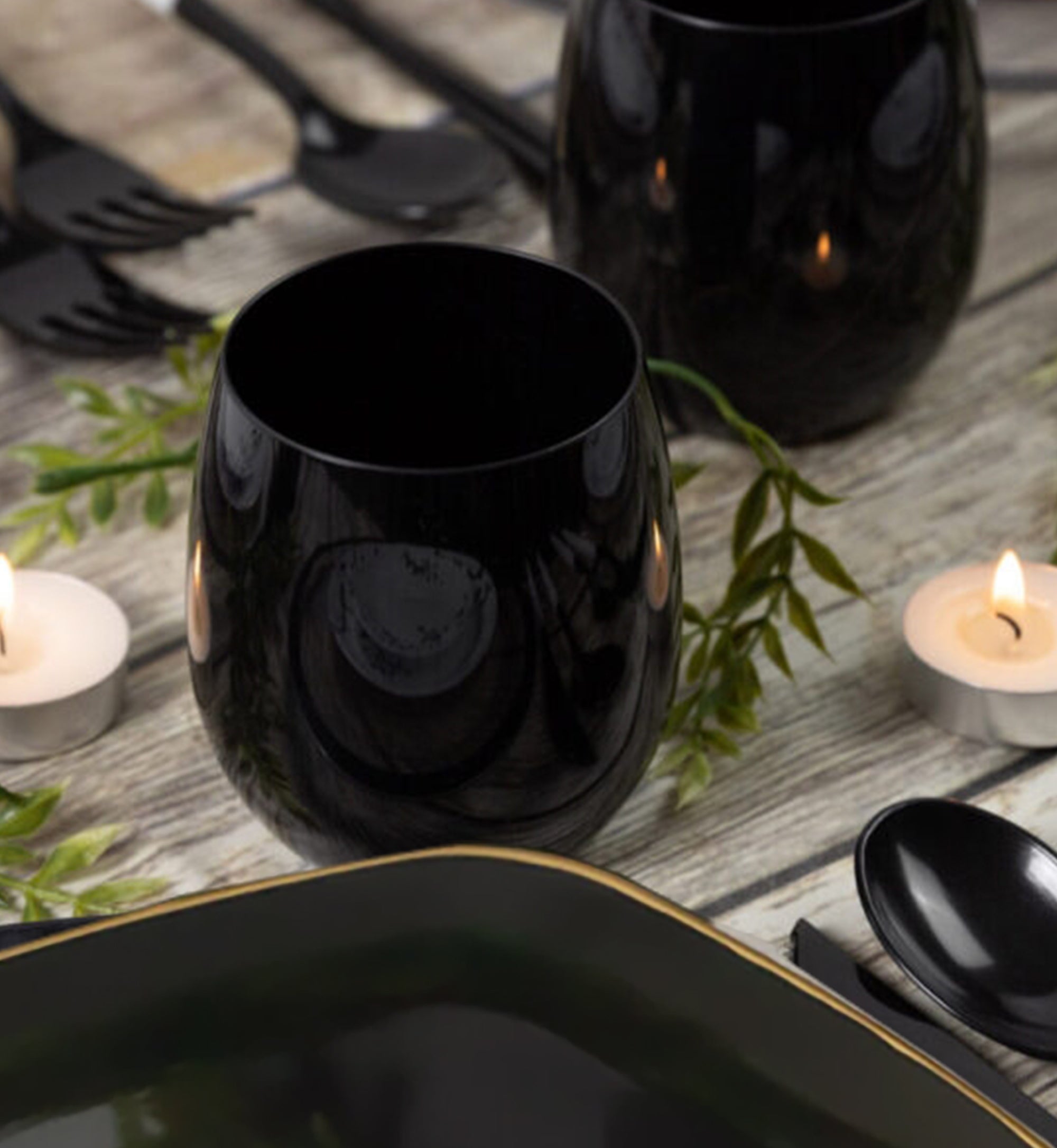 16oz Stemless Plastic Disposable Wine Goblet Black