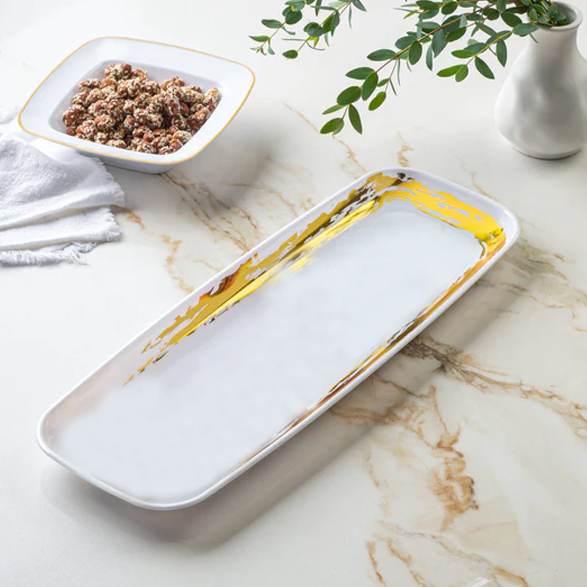 Whisk 6.5"x17.5" White Gold Accent Oval Serving Disposable Plastic Tray 2 Pack