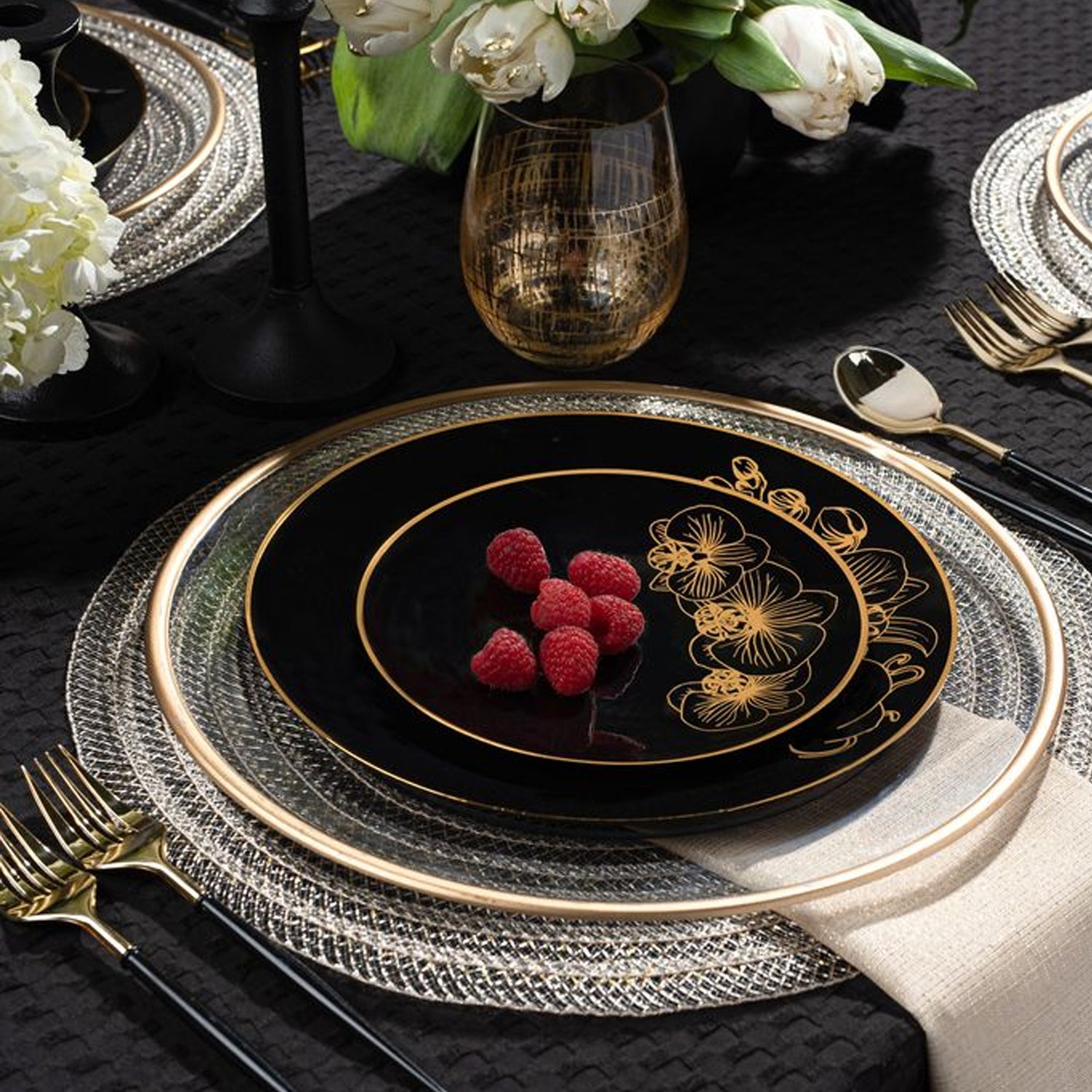 Orchid 7.5" Black & Gold Plastic Disposable Appetizer/Dessert Plate 10 Pack