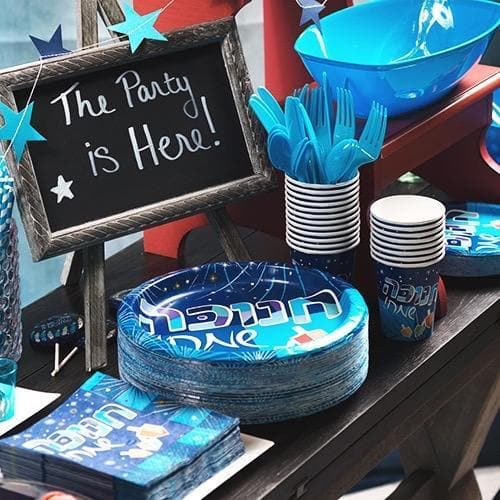 10.25" Appetizer Paper Plates Chanukah Spirit 18 Pack