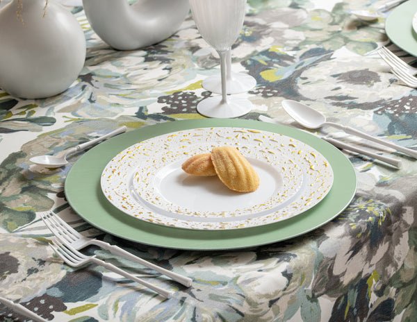 Pebbled 10" White & Gold Plastic Disposable Dinner Plate 10 Pcs