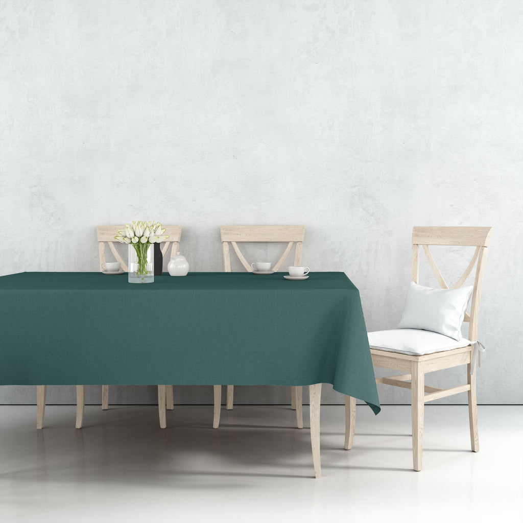 *WHOLESALE* 54'' X 108'' Hunter Green Rectangular Table cover Disposable Plastic 48/Case